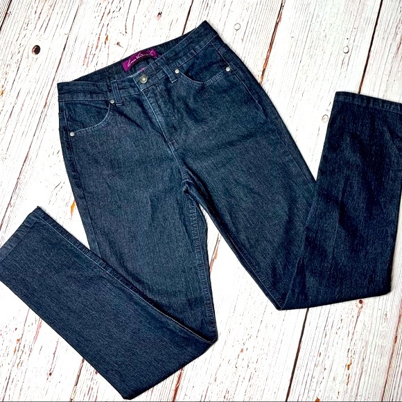 Gloria Vanderbilt Straight leg Jeans - Picture 2 of 8